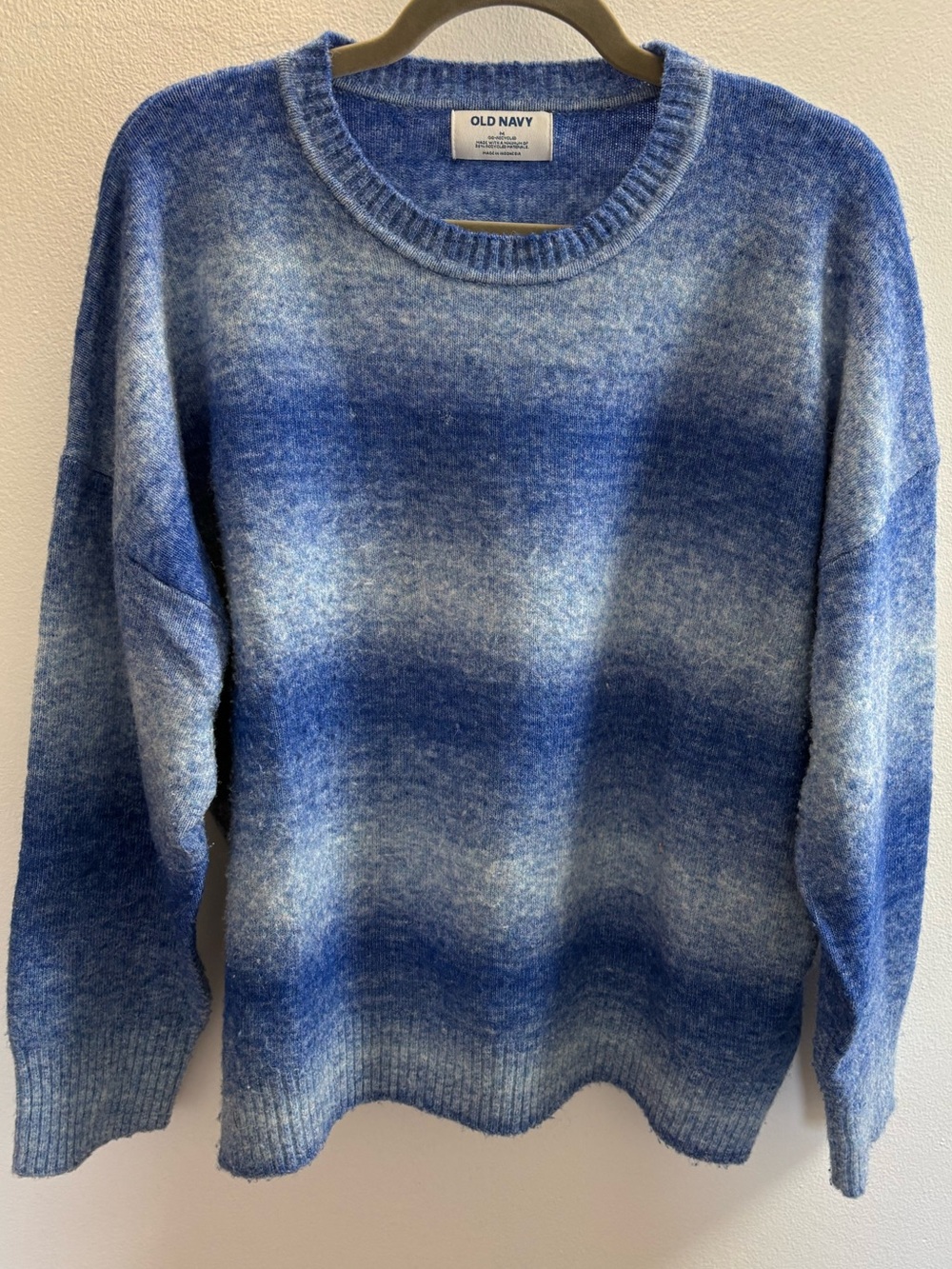 Old Navy Blue Ombré Crewneck Sweater M